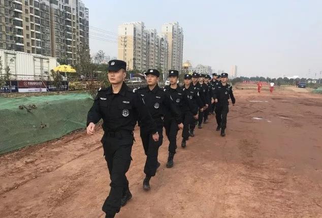 3分赛车，速度与激情的极限挑战，速度与激情的极限挑战，3分赛车的惊心动魄