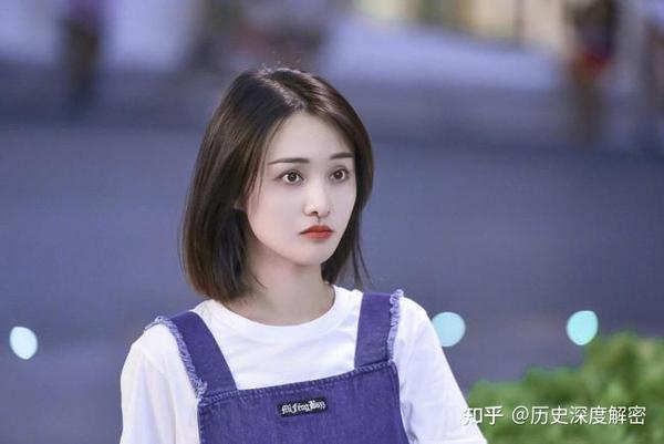 郑爽事件，从跳楼传闻看公众人物心理健康的隐忧，郑爽事件引发的公众人物心理健康隐忧