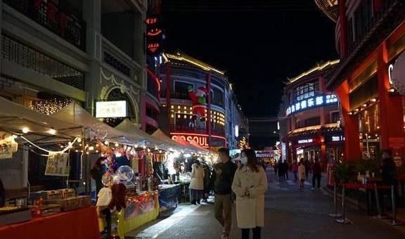 2024年今晚澳门，璀璨灯火下的文化交融与未来展望，澳门之夜，璀璨灯火下的文化交融与未来展望