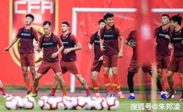 中国足球队，新时代的荣耀之师—2023赛季球员名单解析，2023赛季中国足球队，新时代的荣耀之师