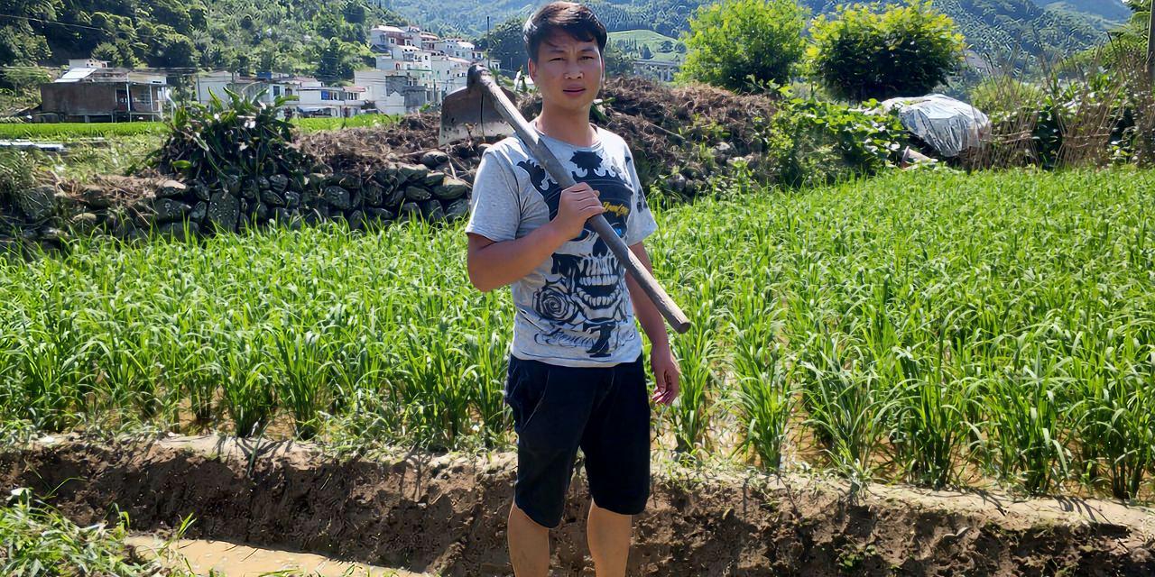 农村小伙的独胆之旅，从田野到梦想的跨越，独胆田野追梦人，农村小伙的跨越之旅