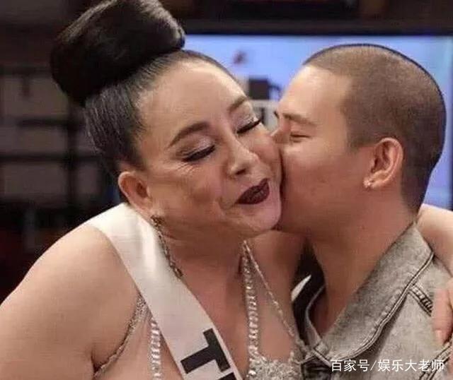 最新香港60-70岁男人征婚信息视频播放完整版，爱，跨越年龄的温暖邂逅，跨越年龄的温暖邂逅，香港60-70岁男士征婚视频完整版