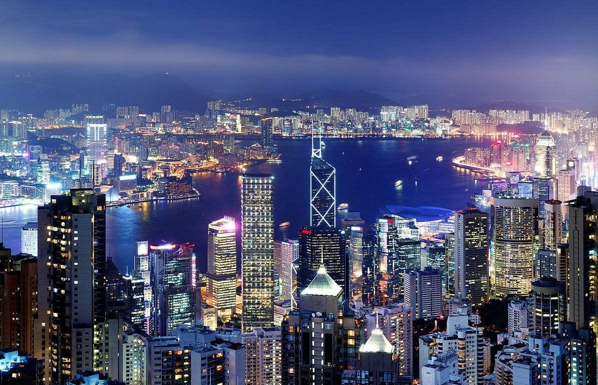 香港611号航班最新动态，安全着陆与后续调查，香港611号航班安全着陆，后续调查正在进行
